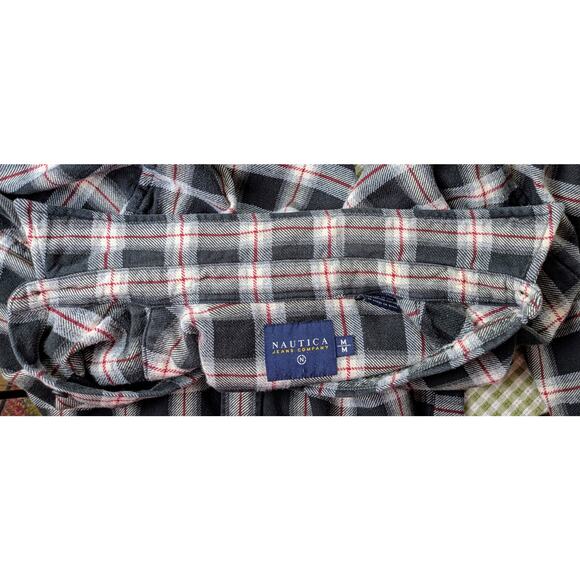 Nautica Mens Flannel Shirt Medium Black Gray Check Heavyweight Cotton Gorpcore - Picture 10 of 11